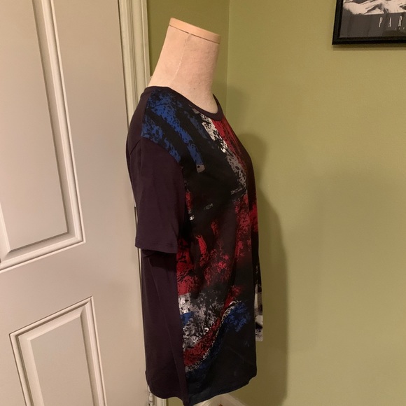 Woman’s tee shirt by Zara Trafaluc - Picture 2 of 5